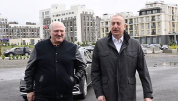 azerbaycan-ve-belarus-prezidentleri-fuzulinin-bas-plani-ile-tanis-olublar-foto